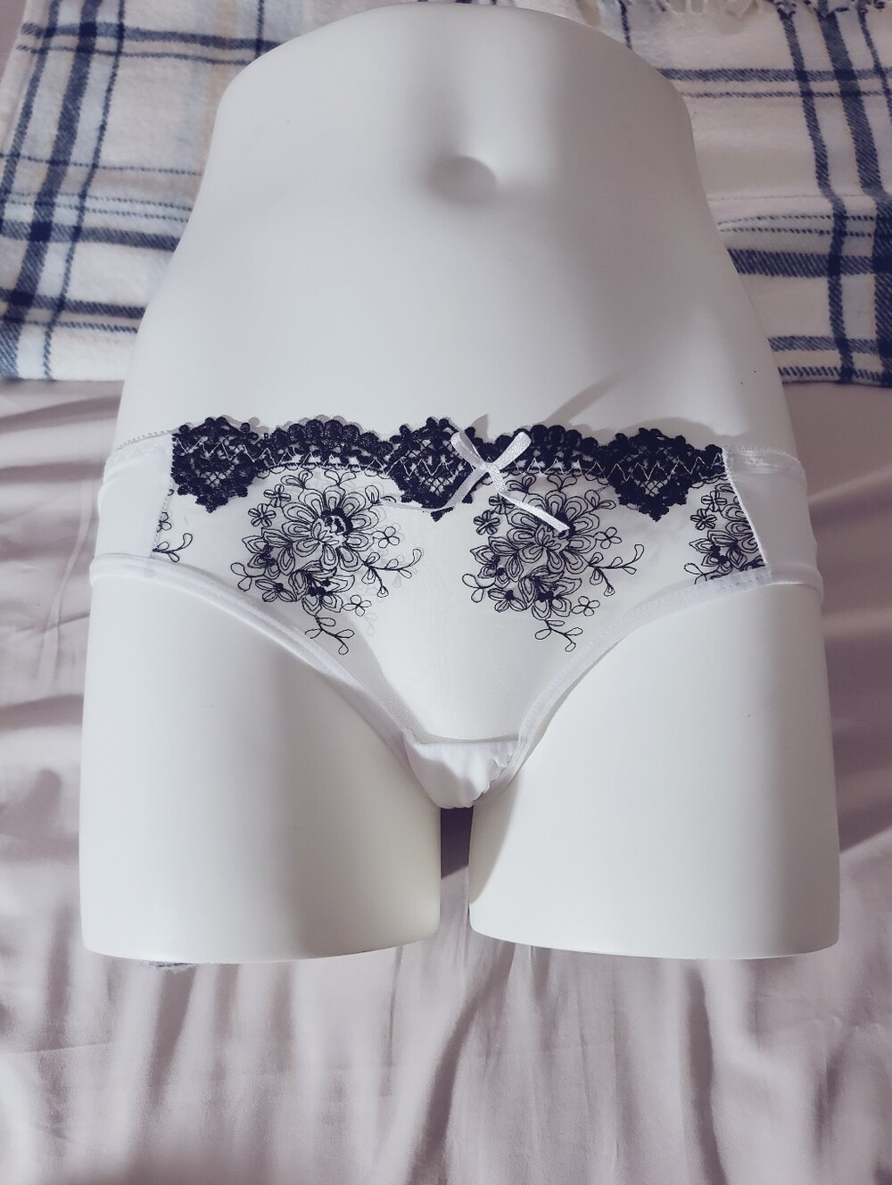 ROSA JUNIO White Mesh See Through Satin Panty In White/Black
